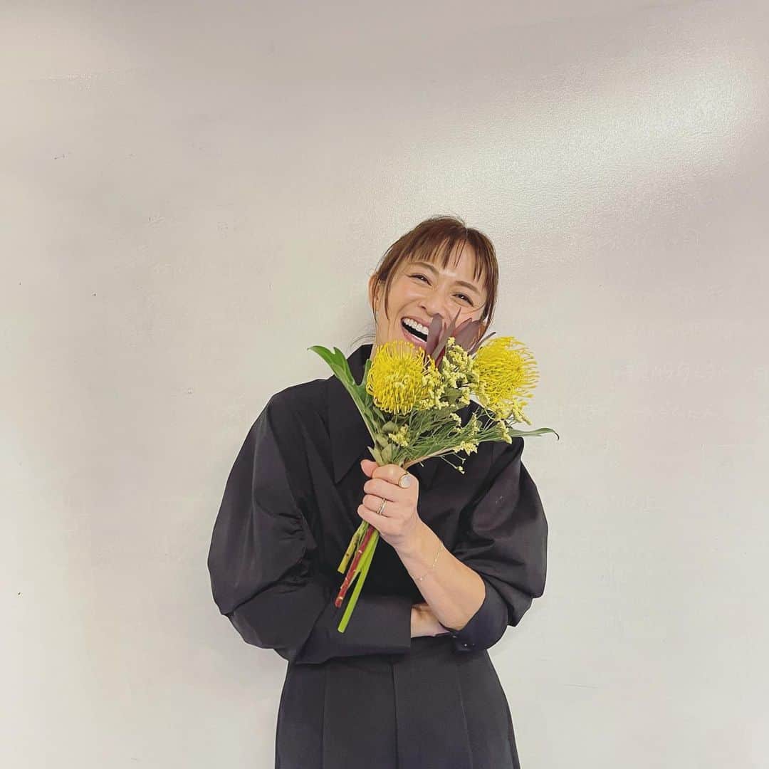 畑野ひろ子のインスタグラム：「昨夜のインスタライブ、見ていただいた皆様、ありがとうございました😊🙏  昨日の私服タグ付けしてアップします」