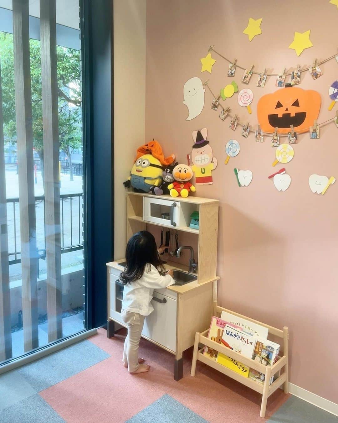 山名未紗さんのインスタグラム写真 - (山名未紗Instagram)「#2歳3ヶ月  とっても素敵な歯医者さん🦷 小さい子供も楽しめる👦 先生が優しくて、あやすのもとても上手。」10月6日 20時22分 - misa_yamana