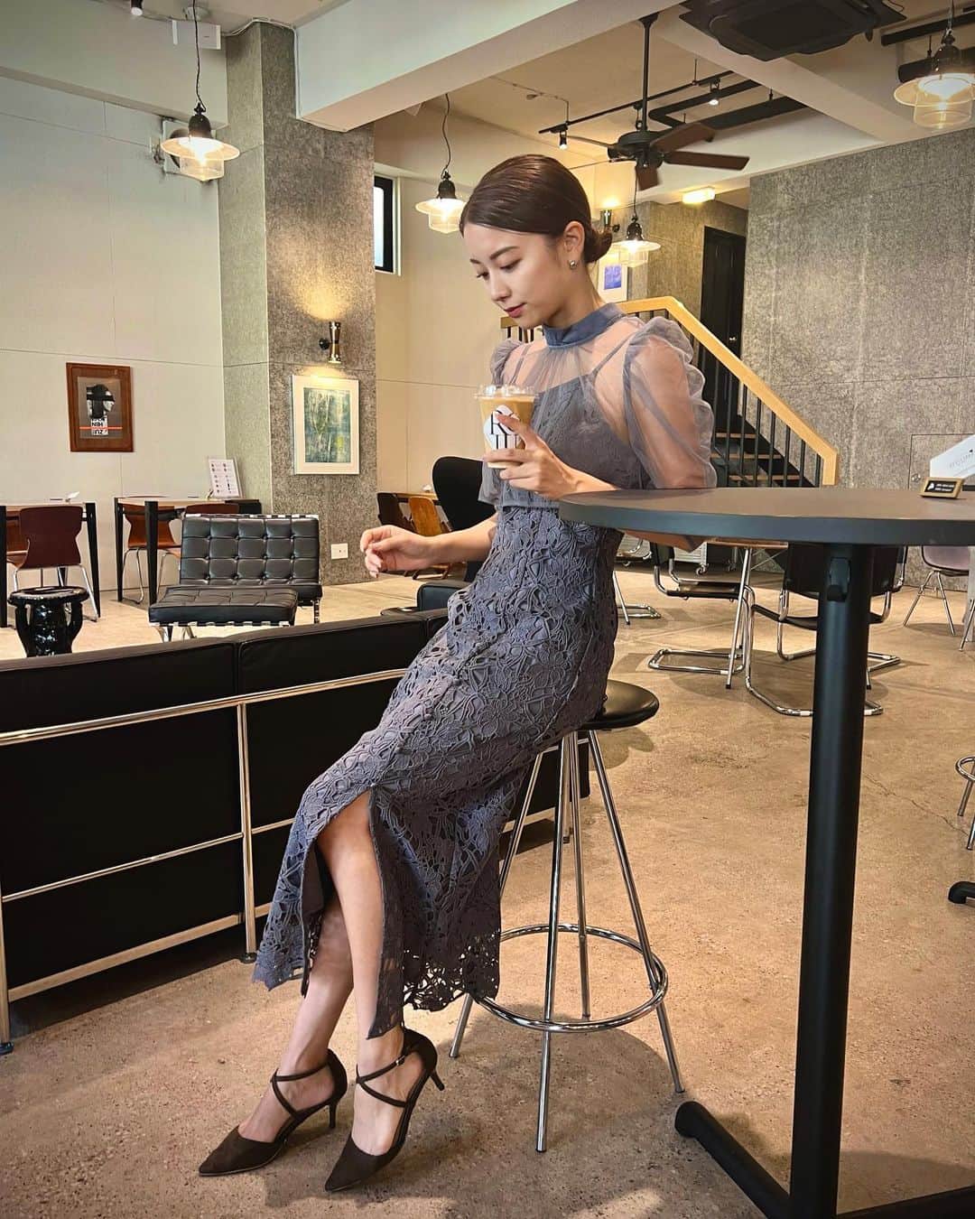 西村まどかのインスタグラム：「お呼ばれコーデ🕊️ ㅤㅤㅤㅤㅤㅤㅤㅤㅤㅤㅤㅤㅤ ボレロトップスは2wayになってて、リボンを前にしても雰囲気変わって可愛いの☺︎ @leja__official はレースや刺繍がとっても繊細でスキ ㅤㅤㅤㅤㅤㅤㅤㅤㅤㅤㅤㅤㅤㅤㅤㅤㅤㅤㅤㅤㅤㅤㅤㅤㅤㅤ #leja  #お呼ばれコーデ  #結婚式コーデ」