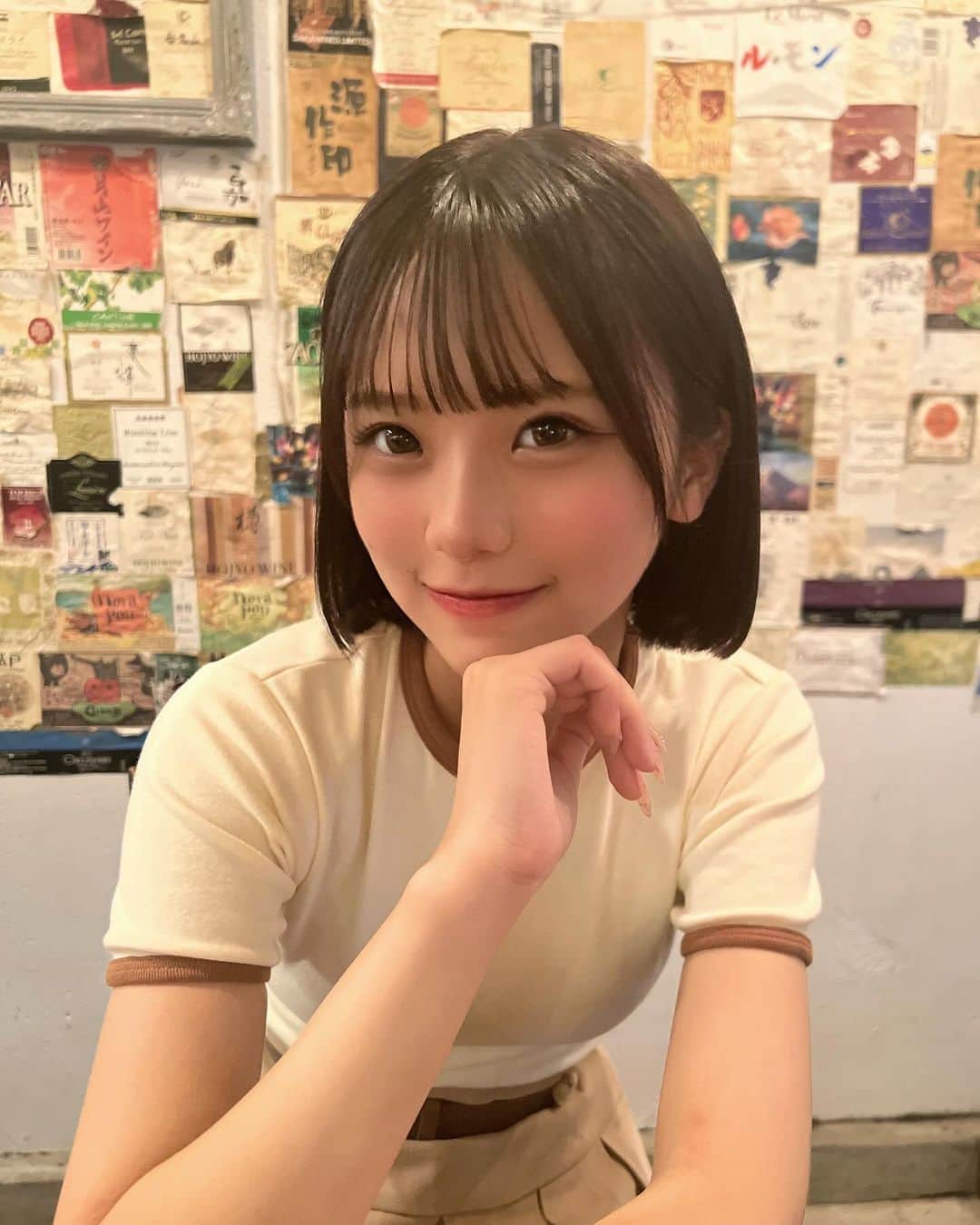 みつきなんだよねのインスタグラム：「オシャレなカフェ行ったよ☕✨️ ロングが恋しくなってきた🥹🥹🥹」