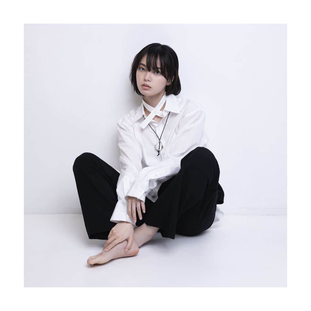 平手友梨奈さんのインスタグラム写真 - (平手友梨奈Instagram)「Artist Photos  #Yurina_Hirate #平手友梨奈」10月6日 21時00分 - im_yurinahirate