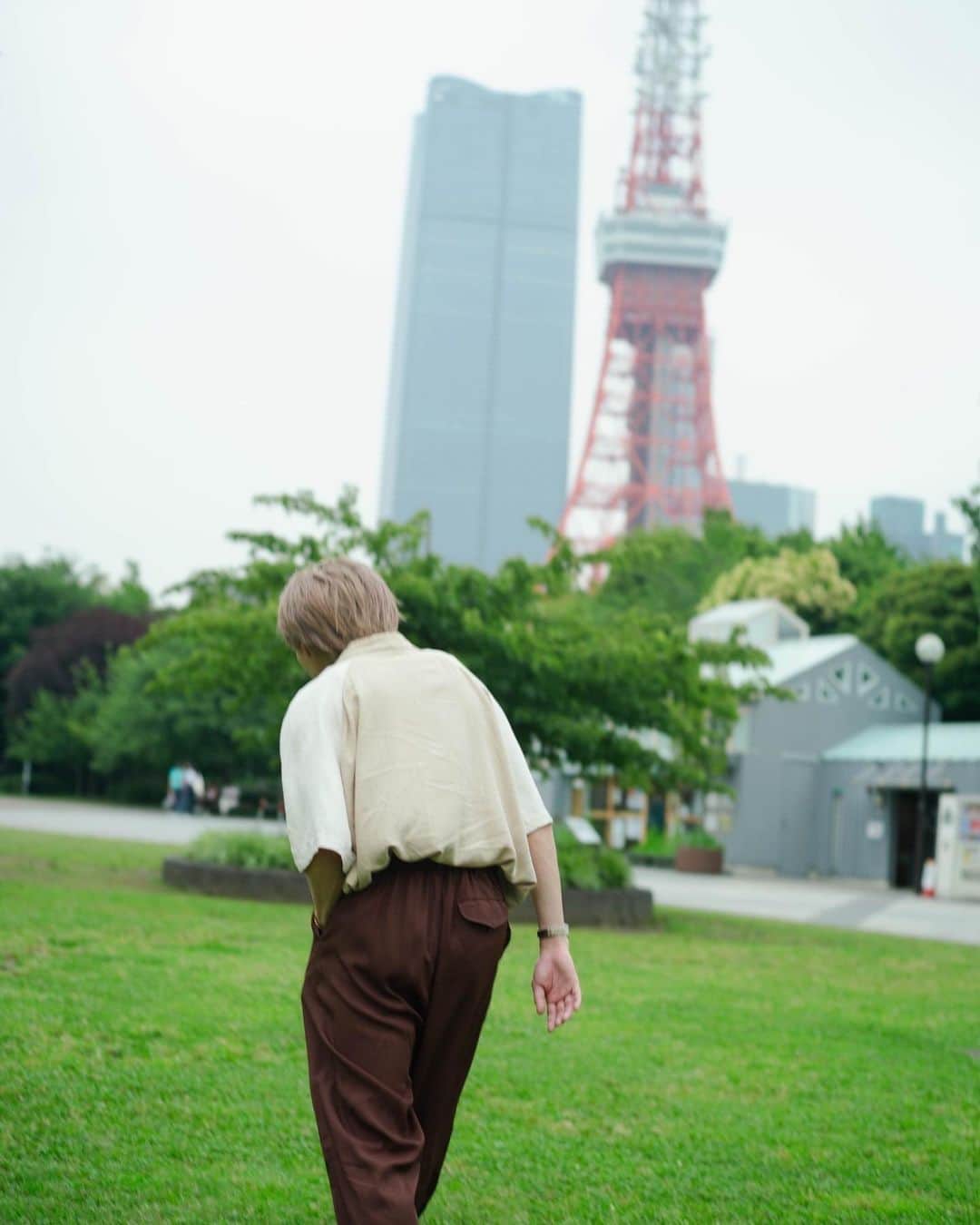 のインスタグラム：「Photographer: REALY (RAW Climb), Hoshina Ogawa, Gaku Maeda, Masanori Naruse, Ryu Kasai Hair & Make-up: Akari Isono, Chiemi Imamura, Riri Demachi  Interviewer: Ryo Tajima (DMRT) Photographer: Kisshomaru Shimamura Hair & Make-up: Chiho Oshima, Chiemi Oshima Editor in Chief: Takao Okubo Art Director & Designer: Ryu Goda Creative Coordination: Takeshi Yatsuhashi (Birdman Inc.), Riko Ishii (Birdman Inc.), Kohei Ohta (Birdman Inc. / Oneverse)」