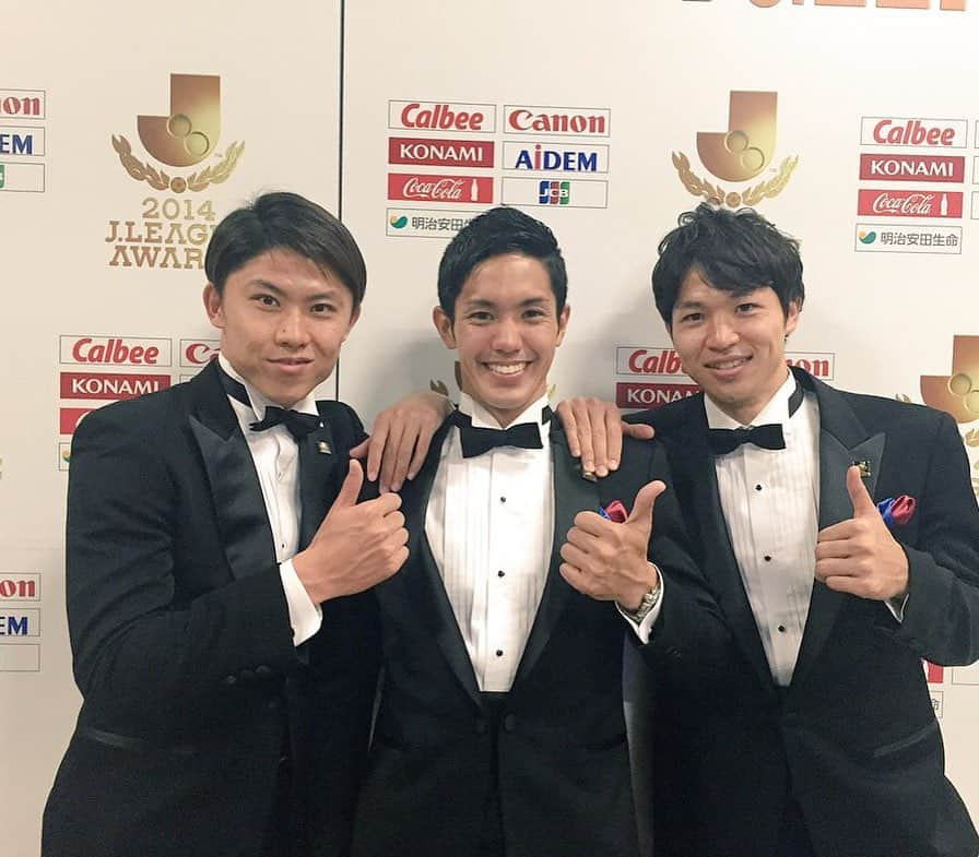 武藤嘉紀のインスタグラム：「『太田宏介』 良いサッカー選手たるもの、 良い人間たるもの、 すべてを近くで愛を持って教えてくれた宏介くん。 あなたに出会えたことで、 僕のサッカー人生は大きく変わりました。 本当にありがとうございました!!本当にお疲れ様でした!!  #太田宏介 #お兄ちゃん」