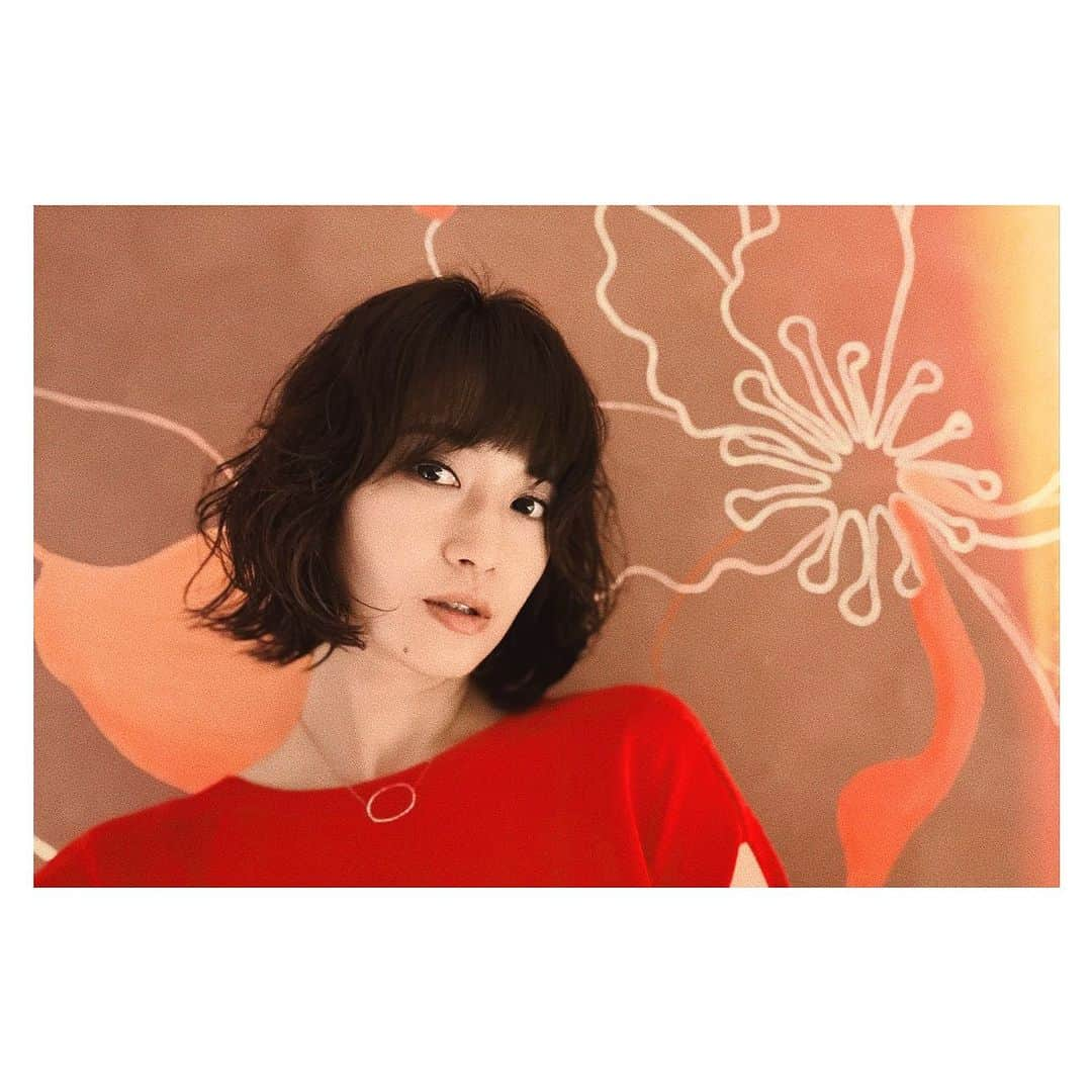 竹仲絵里さんのインスタグラム写真 - (竹仲絵里Instagram)「久しぶりのパーマ。  楽チン！  #パーマ #ヘアカット #twiggy #松浦美穂」10月6日 21時42分 - eri_takenaka