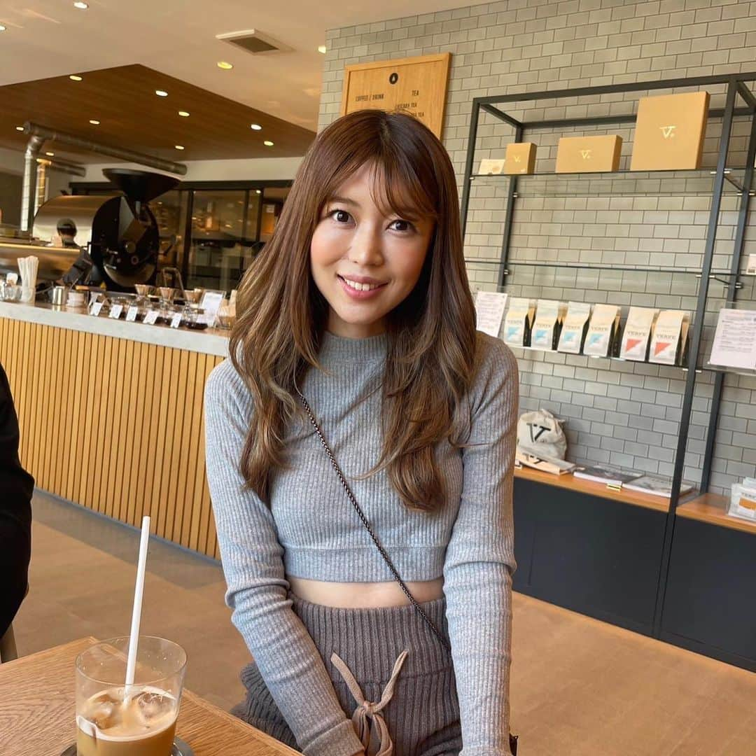 新庄千歳さんのインスタグラム写真 - (新庄千歳Instagram)「Verve coffeeの北鎌倉店に行ったで〜  天気も良くてコーヒーが美味しかった☕️😉 ラテしか飲まれんけどww  #鎌倉#kitakamakura #北鎌倉カフェ #vervecoffee #鎌倉観光#latte#coffeetime #秋晴れの青空」10月6日 21時56分 - chii_in_miami