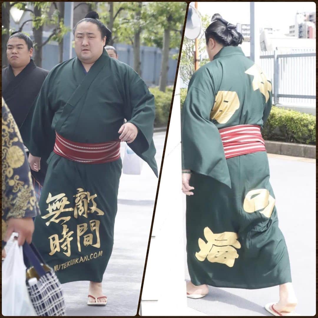 日本相撲協会さんのインスタグラム写真 - (日本相撲協会Instagram)「大相撲九月場所　着物紹介　場所入り　その2  着物で颯爽と歩く姿。 各々のこだわりが詰まった着物。 見ているとたくさんの発見があります。  背中の模様も合わせて、総勢64名分をお届け。 巡業でもたくさんの着物が見られる機会があります。 ぜひチェックしてみてください！  @sumokyokai #sumo #相撲 #佐田の海 #狼雅 #美ノ海 #碧山 #志摩ノ海 #時疾風 #明生 #白鷹山 #武将山 #錦木 #和服 #着物 #japan」10月6日 22時00分 - sumokyokai