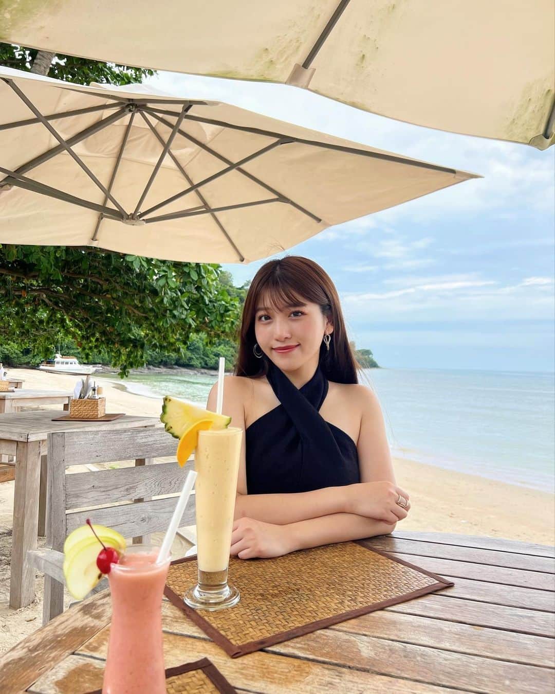 のインスタグラム：「海を眺めながら🍽✨」