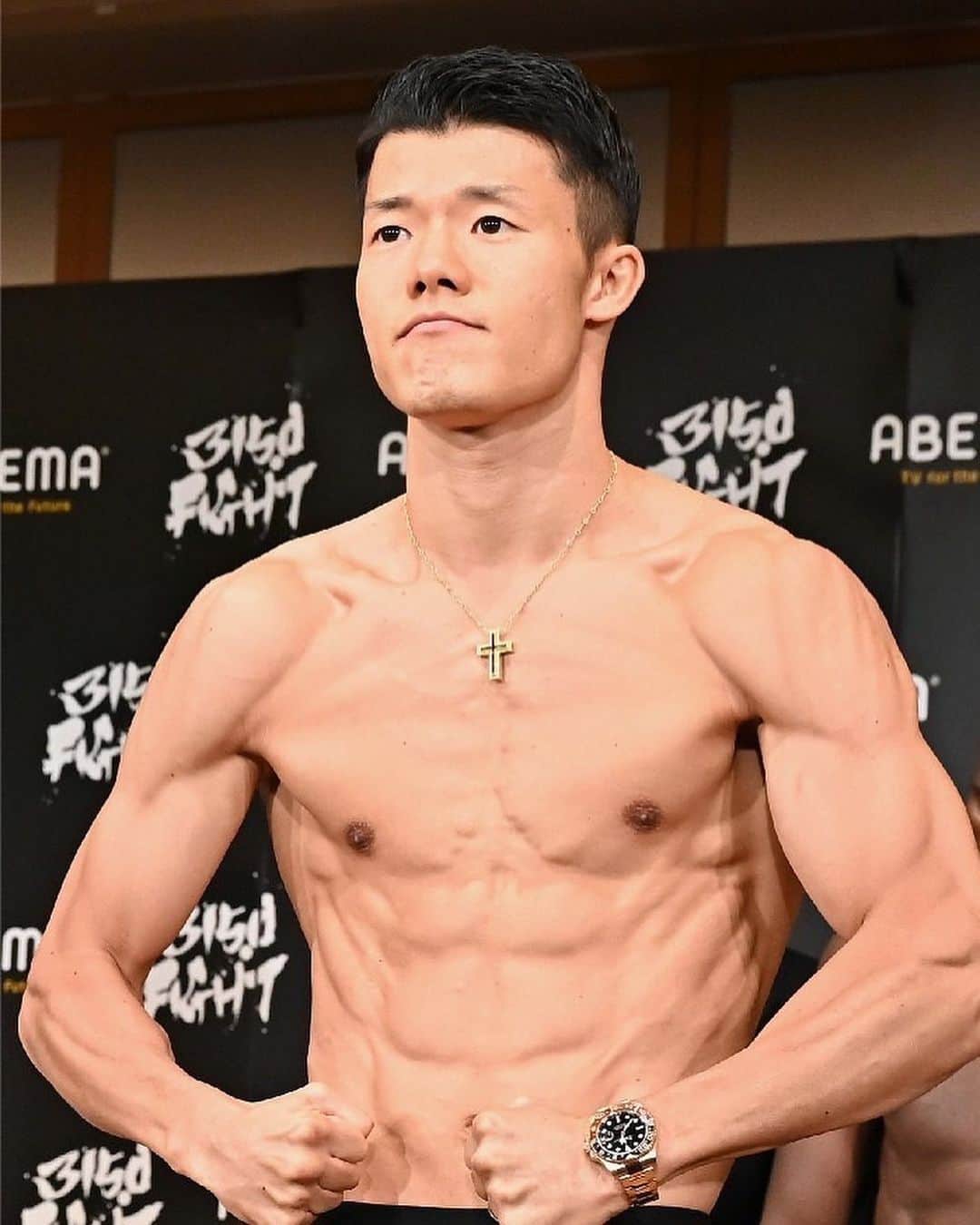 亀田和毅のインスタグラム：「無事に計量パスしました！ 明日の朝に当日計量パスしたら あとは試合🥊🔥  会場まで見にきてくれる方 ABEMAのライブ配信で見てくれる方 楽しみにしていてください！  応援宜しくお願いします！」