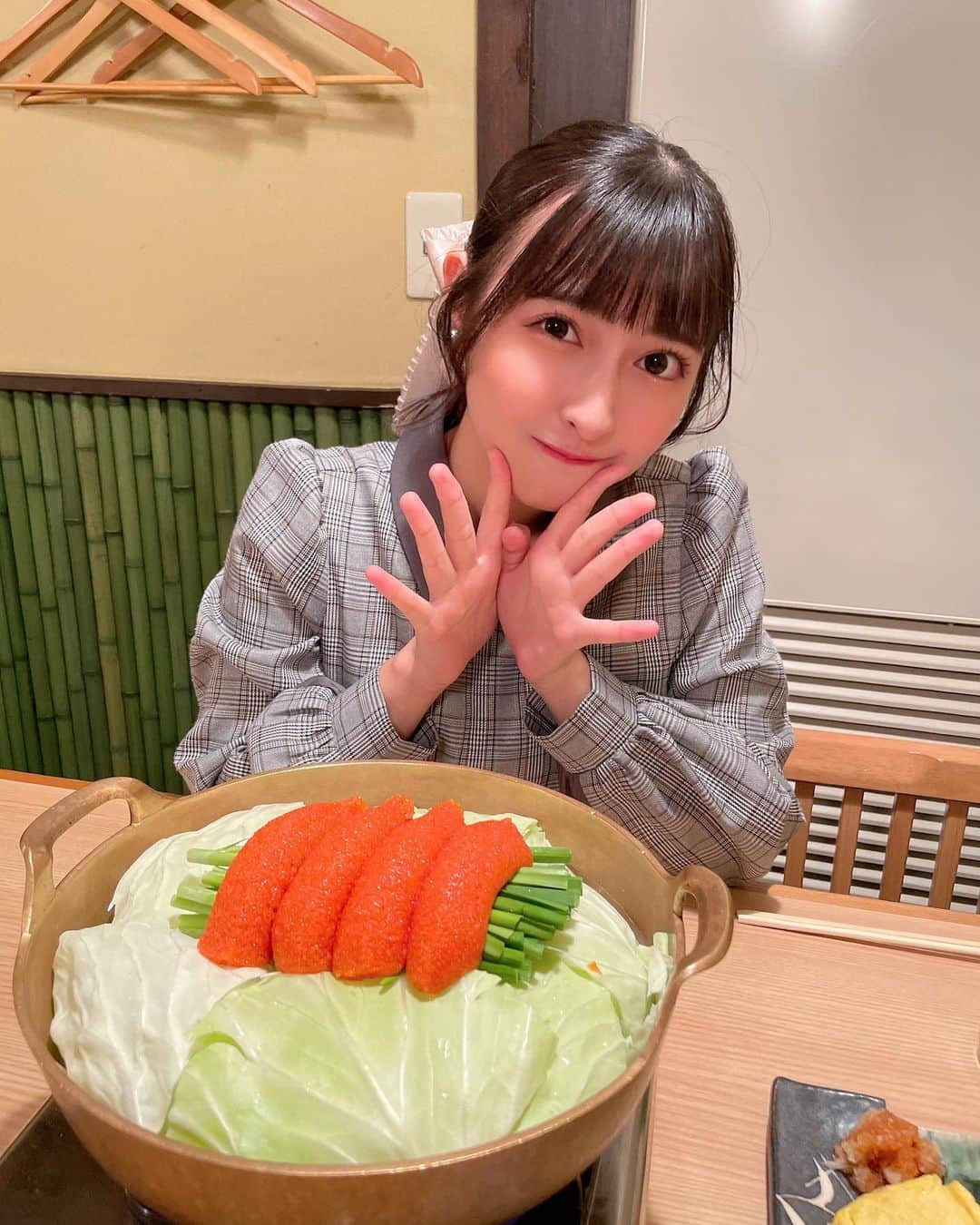 竹内月音さんのインスタグラム写真 - (竹内月音Instagram)「もつ鍋白菜派？キャベツ派？🥬」10月6日 22時22分 - takeuchi_tsukine