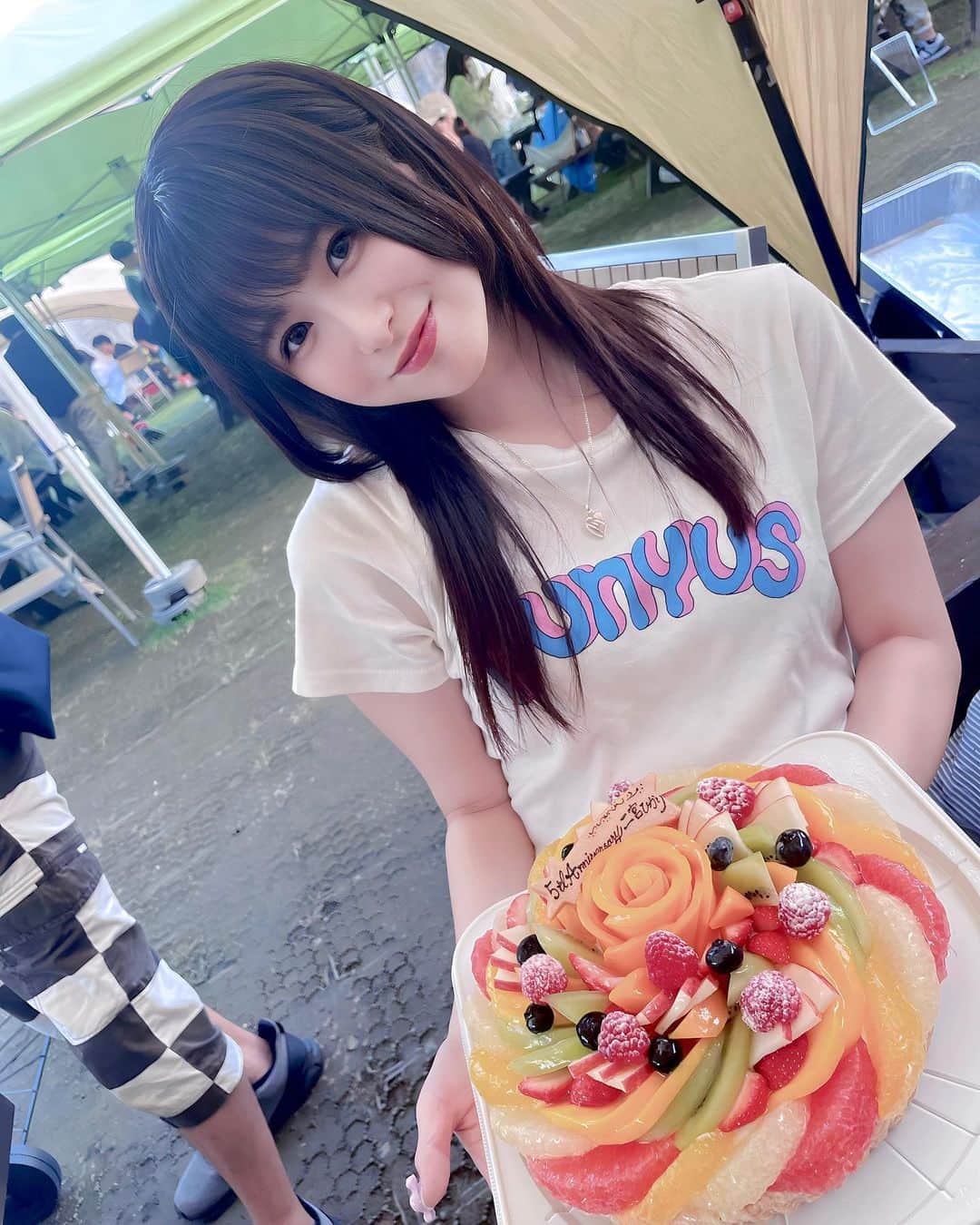 二宮ひかりのインスタグラム：「・ ・ オフ会ほんとに好き\( ˶˙˙˶)/♡ ・ ・ #二宮ひかり #にのひー #手のひらサイズ #ロングウルフ」
