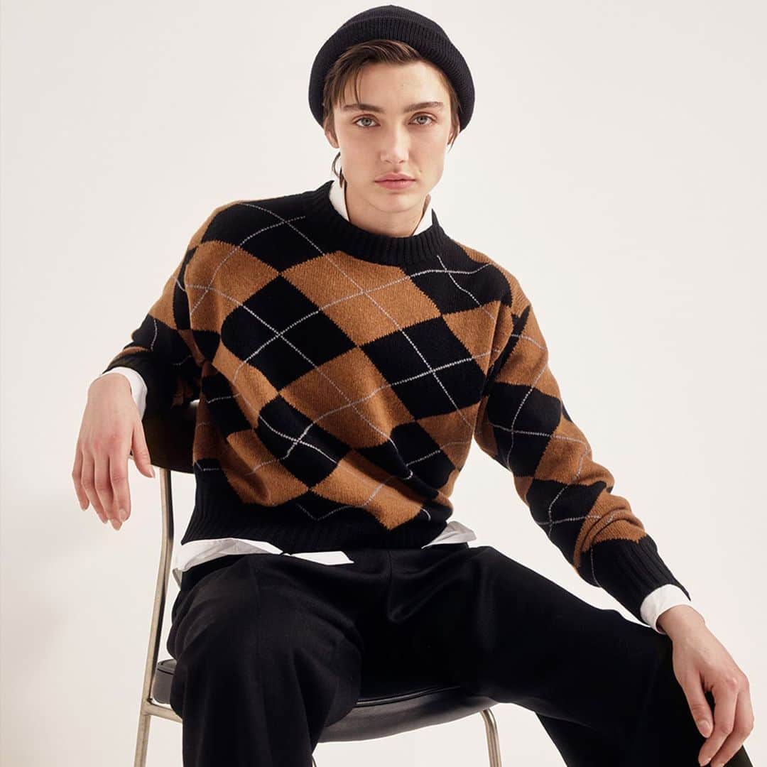 のインスタグラム：「Merino Cashmere   #MargaretHowell」