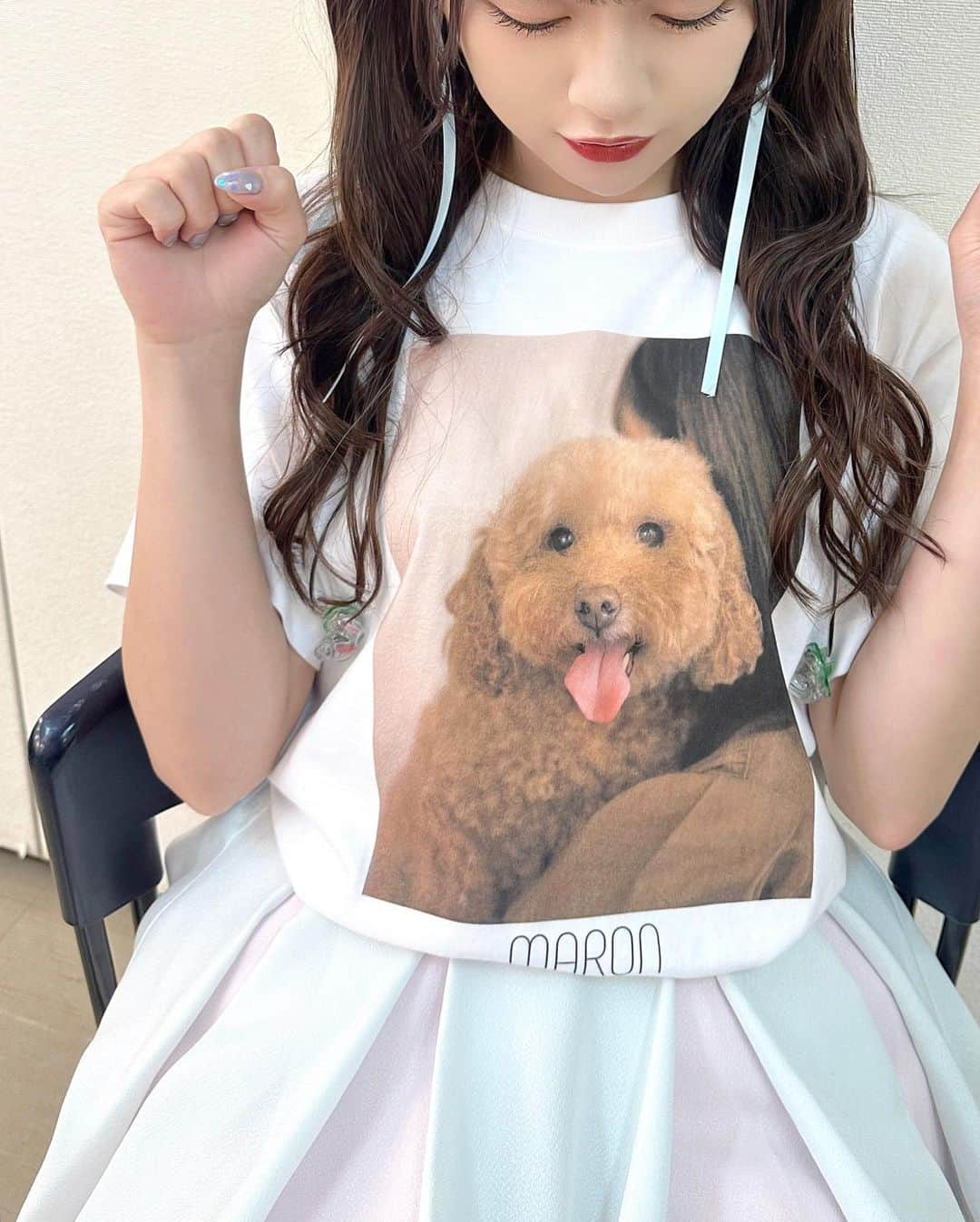 廣川奈々聖さんのインスタグラム写真 - (廣川奈々聖Instagram)「まろんさん可愛🐶♡ ⁡ このとき、エクステにしてから 初めてのハーフツインだった〜💭🩵 ⁡ ⁡  #ハーフツイン #リボンアレンジ  #ハーフツインアレンジ #ロングヘア  #ヘアアレンジ  #japanesegirl #idol」10月6日 22時37分 - nanaseven7_u_u