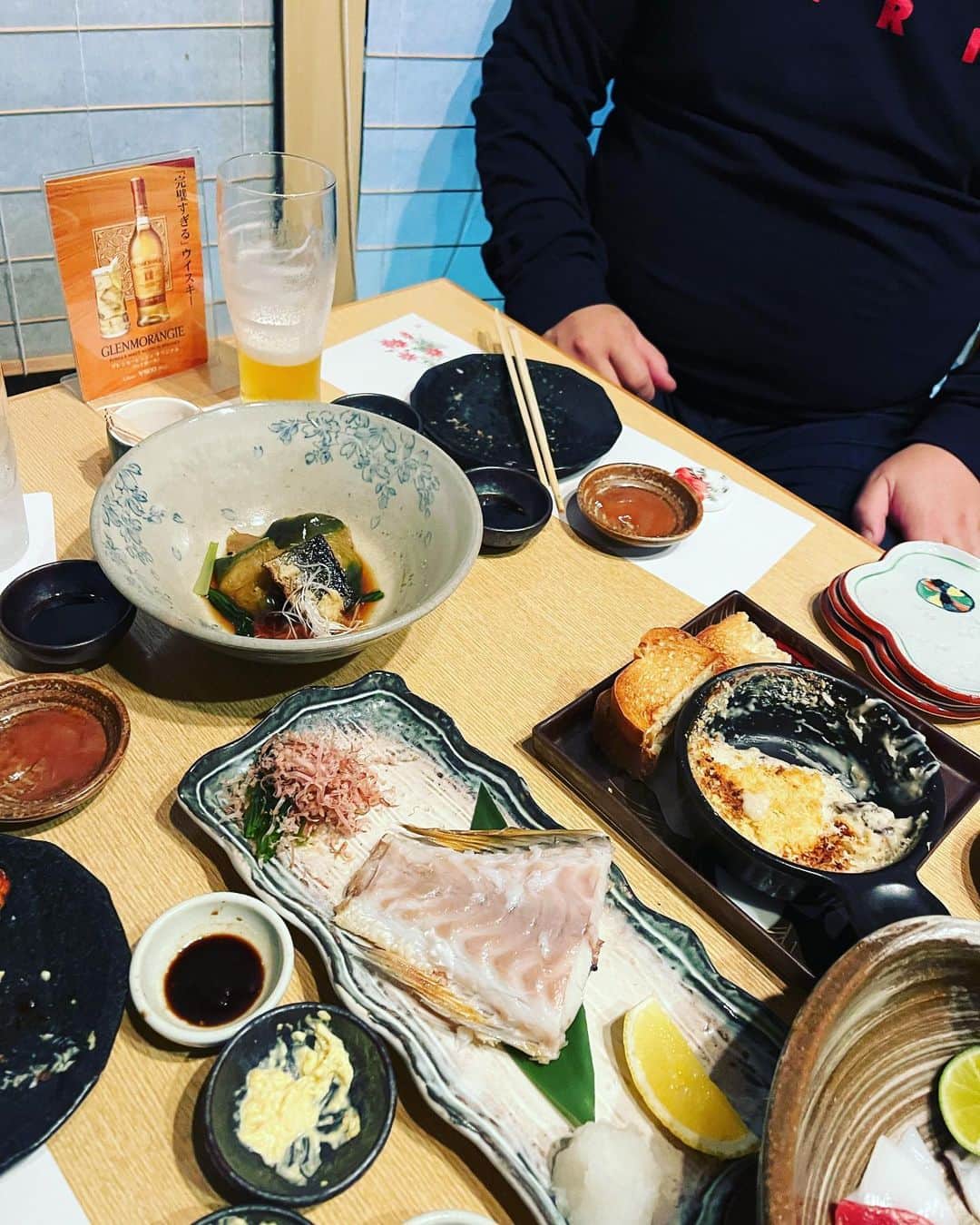 金村義明さんのインスタグラム写真 - (金村義明Instagram)「今夜は大好きな、いちへ 膨張先生、繁治、ひろちゃんと 沢山頼んで麦ソのんで最後の鱧しゃぶ、煮麺まで食って ダイエット中忘れてた」10月6日 22時33分 - yoshiaki_kanemura