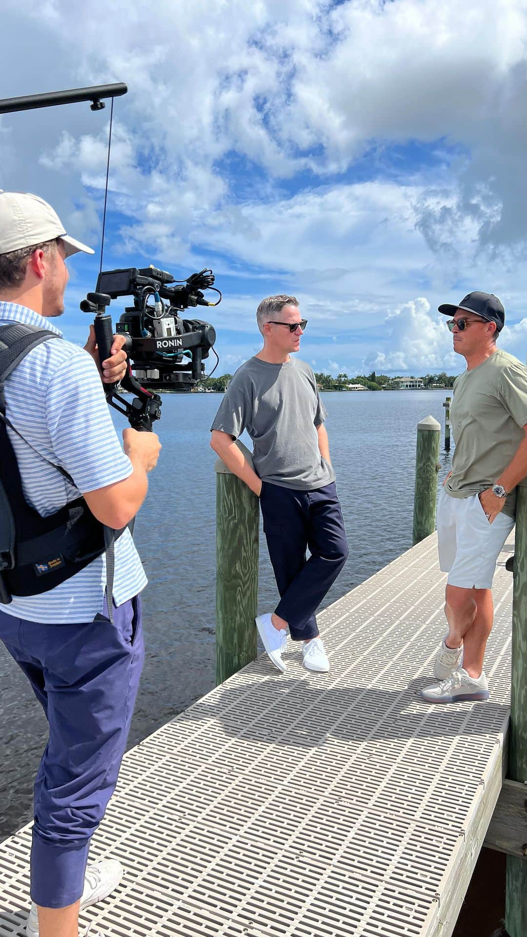 ジェイソン・ケネディのインスタグラム：「My new @pgatour project is in production! Interviewing my brothers and talking GOLF is right where I wanna be. Thank you @rickiefowler for trusting me, you’re a really special human. MORE TO COME!! 🤟🏻」