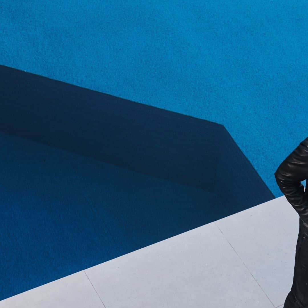 ガスのインスタグラム：「Elevate your look this autumn.  Explore our essentials and unleash timeless style. Link in bio.  #gasjeans #fw23」