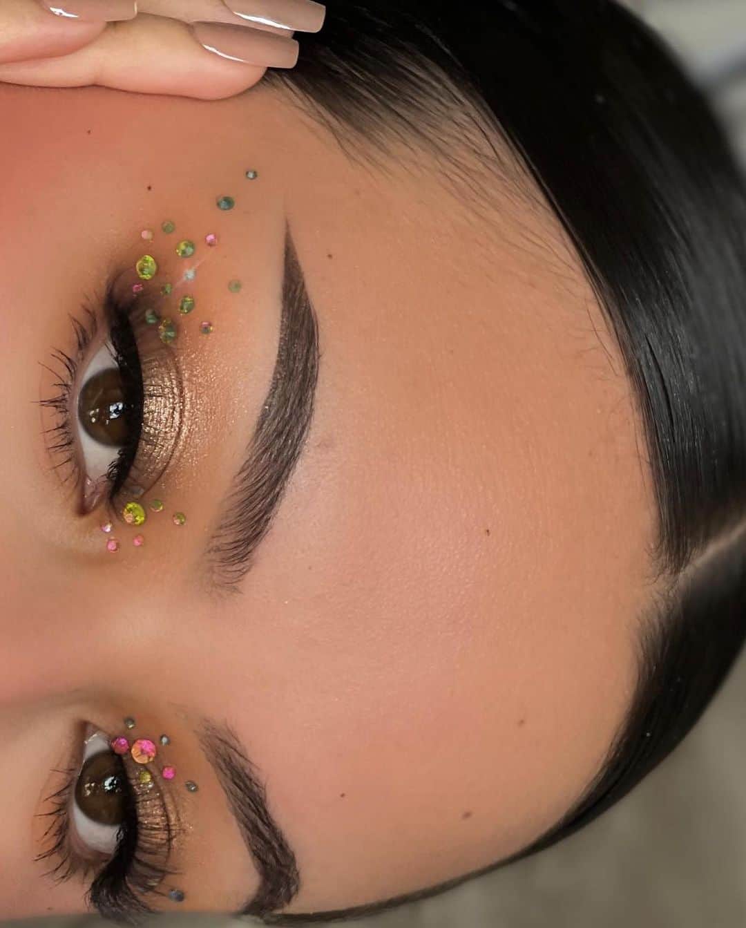 e.l.f.さんのインスタグラム写真 - (e.l.f.Instagram)「Category is: Fall girl glow 🍂🌟 Here are some of the inspired as e.l.f. looks we've been loving this week 😍  Swipe for more 👉 🧡 @beautiception 🧡 @glambysnoww 🧡 @zimoki_mua 🧡 @beauty_room_ioanna 🧡 @arletmakeup_  Want to be featured next week? Tag @elfcosmetics and #elfcosmetics in your looks for a chance 🙌  #elfcosmetics #eyeslipsface #elfingamazing #vegan #crueltyfree」10月7日 1時03分 - elfcosmetics