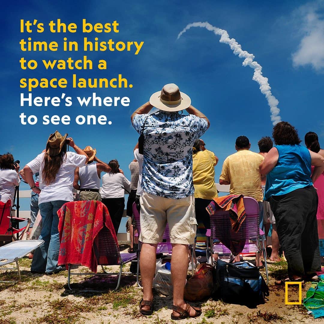 ナショナルジオグラフィックのインスタグラム：「From Florida to California, space fans in the U.S. are making pilgrimages to a historic number of liftoffs. Head to the link in bio to learn where to see rocket launches and enjoy firsthand the golden age of American spaceflight. #WorldSpaceWeek  Photograph by LSP1982/iStock Unreleased」