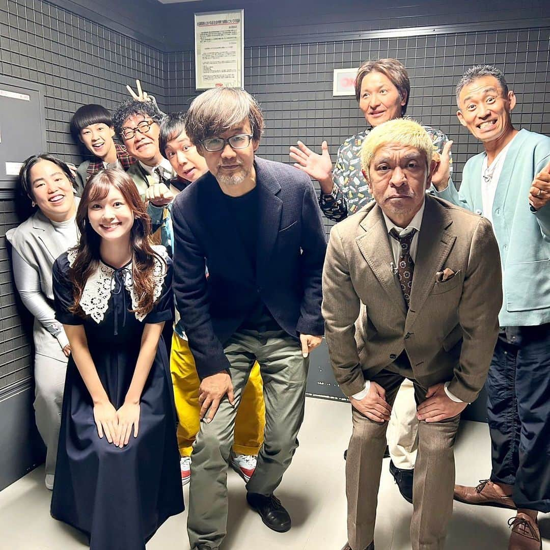 石田靖さんのインスタグラム写真 - (石田靖Instagram)「ABC⑥『探偵ナイトスクープ』 スタジオ収録  顧問は映画監督の山﨑顧問 &岡田結実顧問  爆笑小ネタ集から爆笑取りたい お笑い大好き小学生とオモロVTR OAでお確かめ下さい👀  今回でチーフ構成作家で 番組立ち上げから携わった 百田尚樹さんが勇退  百田さん、こんなオモロい番組 創ってくれて ありがとうございました😆  #探偵ナイトスクープ #松本探偵局 #爆笑小ネタ集  #お笑い係の小学生 #百田尚樹 さん #石田靖 #一期一笑」10月7日 1時31分 - yasulog