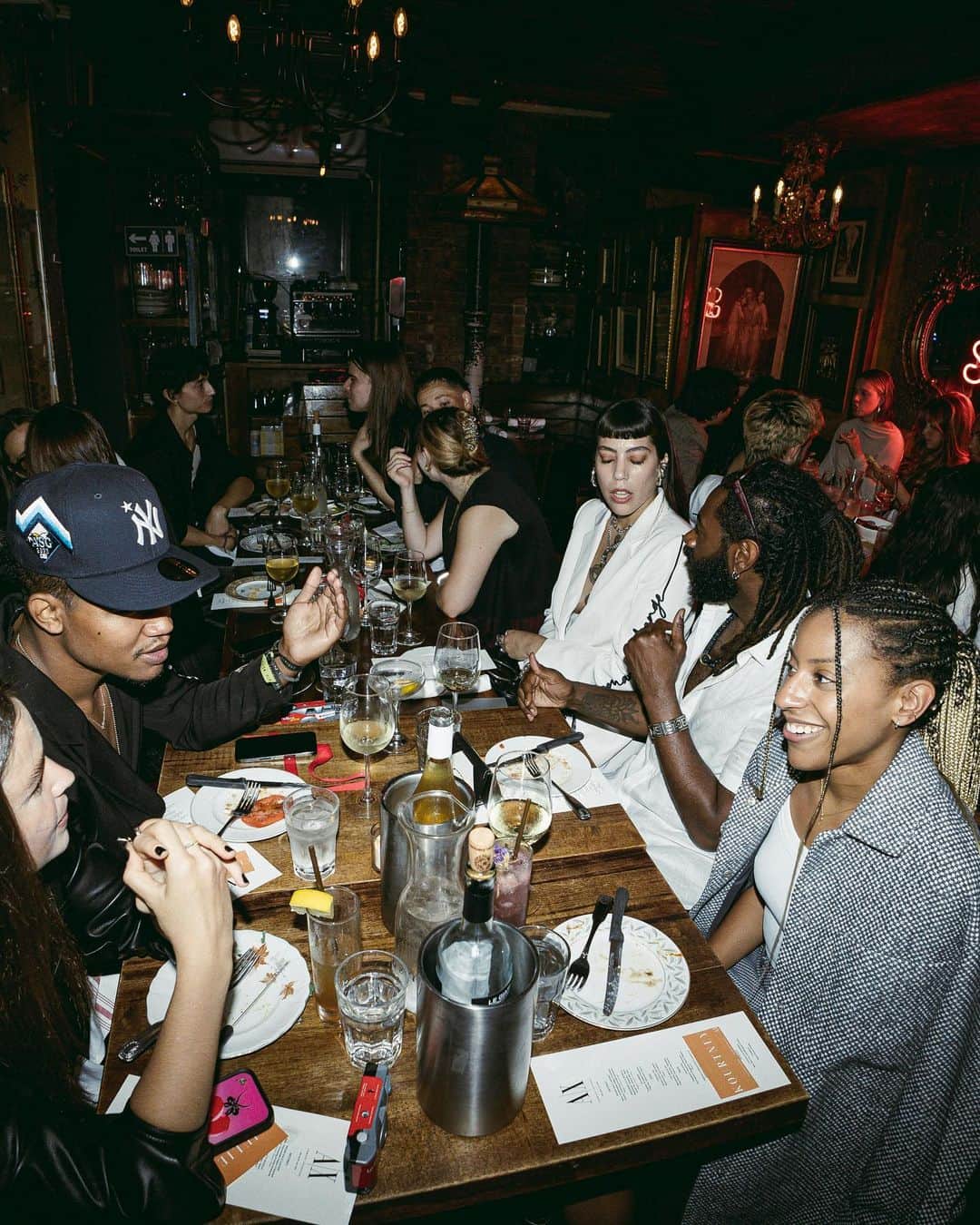 ジョルジオアルマーニさんのインスタグラム写真 - (ジョルジオアルマーニInstagram)「Get a taste of NYC   More from A|X Armani Exchange dinner earlier this week   Photo @izzyrobertti」10月7日 2時47分 - armaniexchange