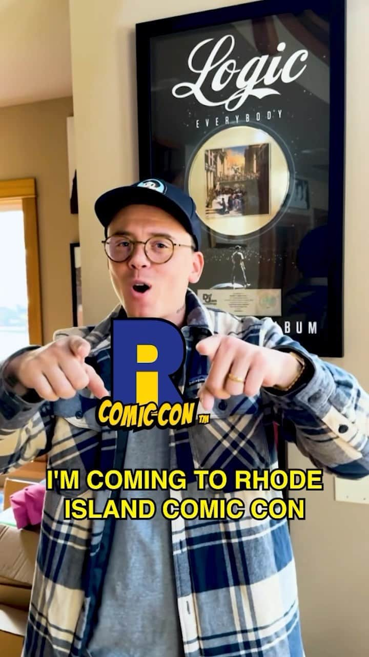 ロジックのインスタグラム：「Rhode Island Comic Con Nov 3 +4 pull up!!! Photos signings, merch, and a Q&A! Let’s hang」