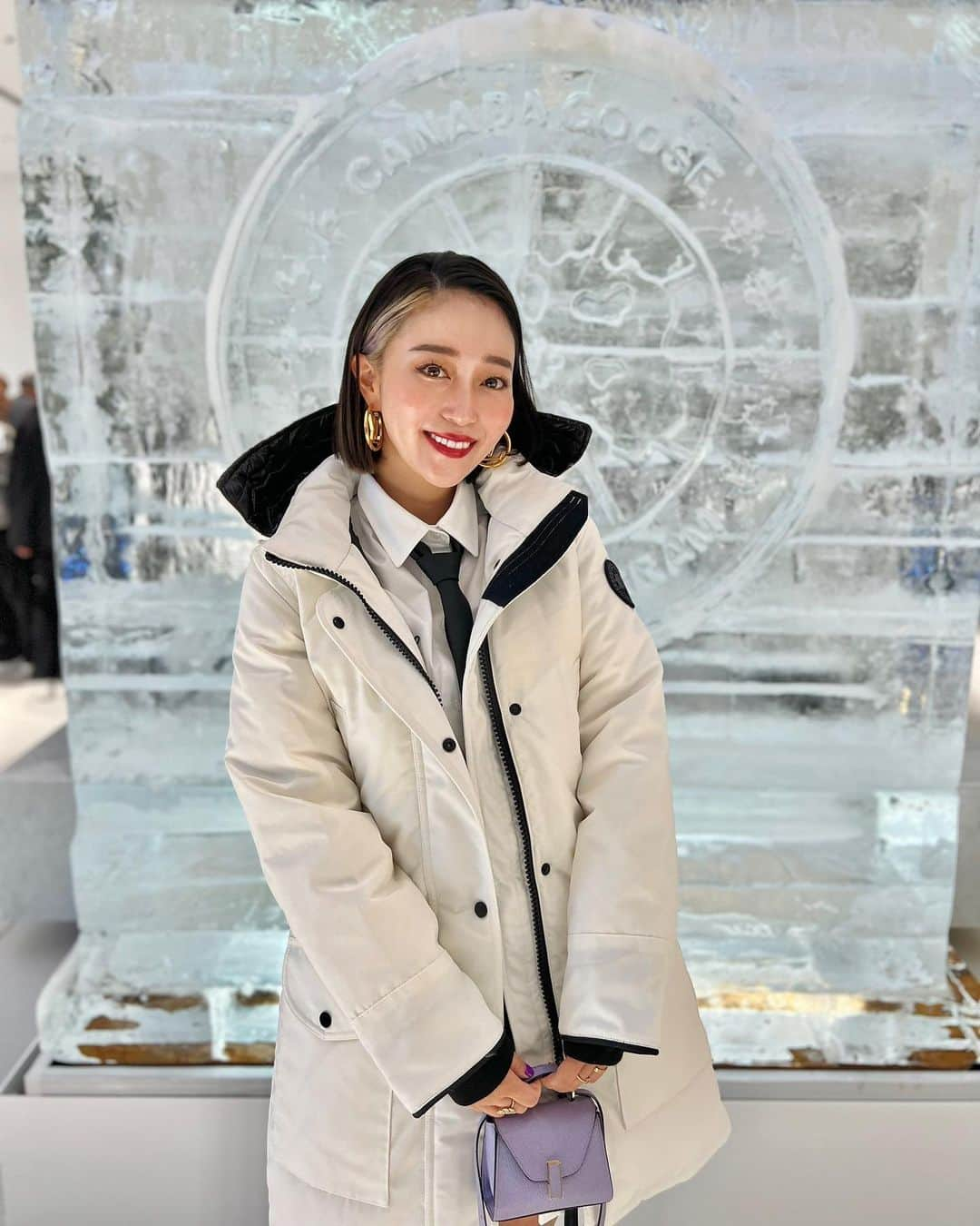 梅谷安里さんのインスタグラム写真 - (梅谷安里Instagram)「❄️❄️❄️ 昨日は　@canadagoose  神戸店OPENイベントへ🩵 スタイリッシュなデザインが多くてかわいかった🖤 何よりめちゃくちゃあったかくて欲しくなっちゃった🥹❄️ #マイナスの世界でも無敵 #カナダグース #canadagoose #LiveInTheOpen #PR」10月7日 9時50分 - anriworld