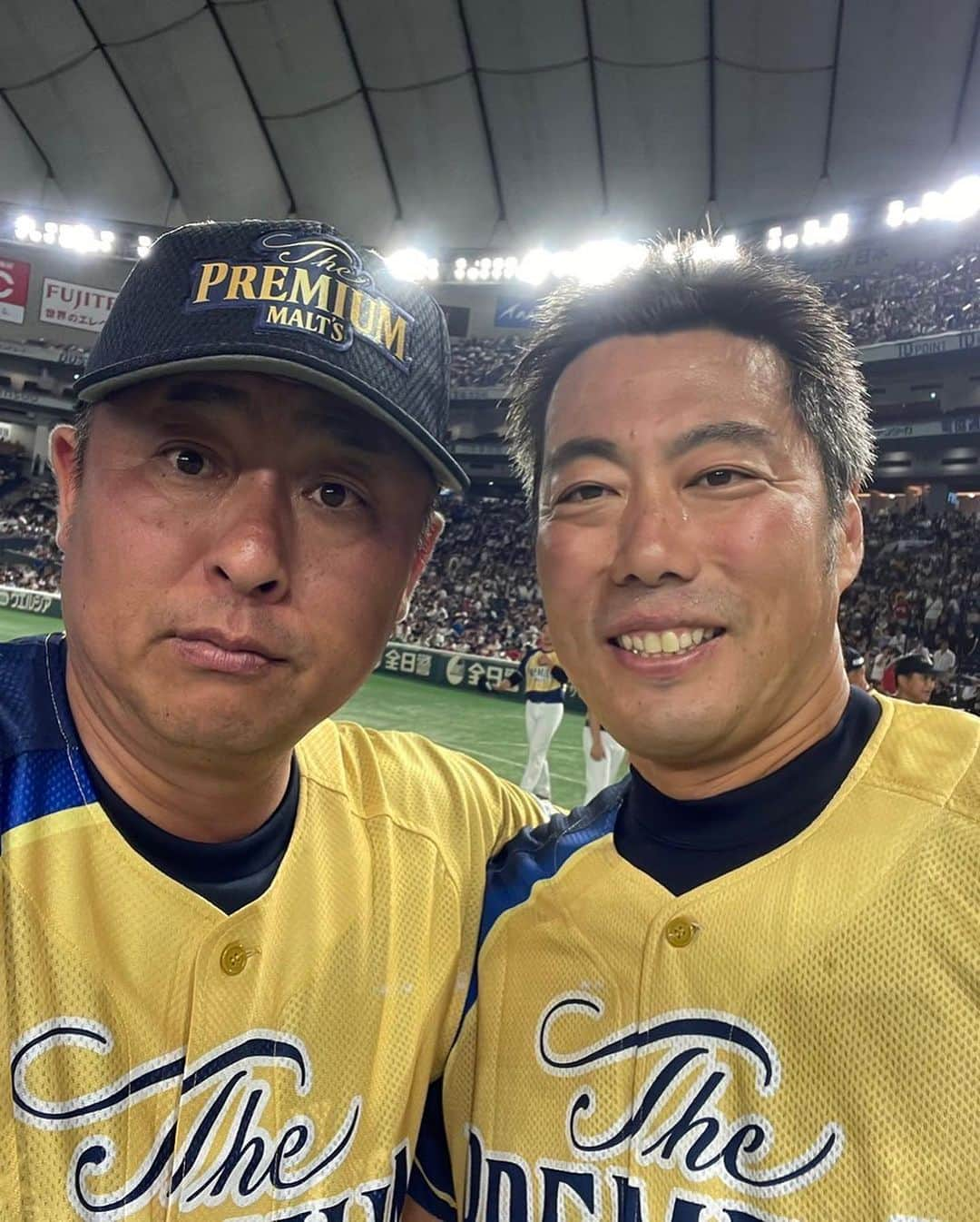 上原浩治さんのインスタグラム写真 - (上原浩治Instagram)「日本ハム‼️ ゴルフが上手い🏌️‍♂️お二人です😁  西崎幸広さん❗️ 岩本勉さん❗️  カッコ良さ、喋りの巧さ…いい味出してるお二人ですよね☺️  #日本ハムファイターズ  #西崎幸広 さん　#岩本勉 さん　#NPB  #⚾️ #ハンサム　#面白い　#ゴルフ　#上手い　#まいど   @koji19ueharaのフォローをお願いします  #上原浩治の雑談魂の登録をお願いします   http://www.koji-uehara.netにコメントを」10月7日 9時44分 - koji19uehara