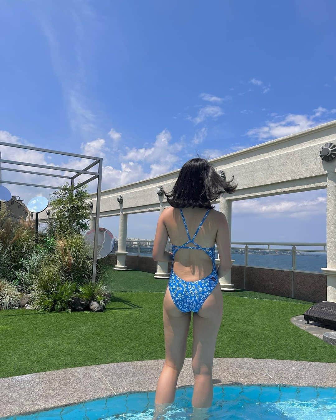 JOLYN Swimwearのインスタグラム：「Blue skies - all day, every day please! ☀️ // #jolynaustralia」