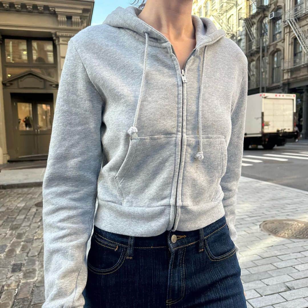 ブランディメルビルのインスタグラム：「#brandyusa」