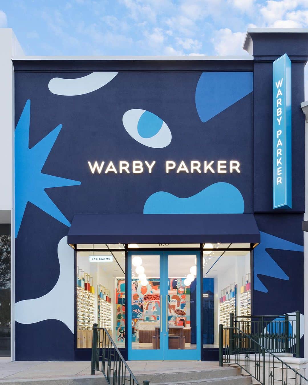 Warby Parkerのインスタグラム：「We were busy last month! We’ve officially opened doors in eight new neighborhoods. Where should we open next?  📍 The Summit in Birmingham, AL 📍 Smith Haven Mall in Lake Grove, NY 📍 Mansfield Crossing in Mansfield, MA 📍 Shops at Wiregrass in Wesley Chapel, FL 📍 Promenade at Upper Dublin in Dresher, PA 📍 McEwen Northside in Franklin, TN 📍 The Shoppes at Union Hill in Denville, NJ 📍 Butler Town Center in Gainesville, FL」