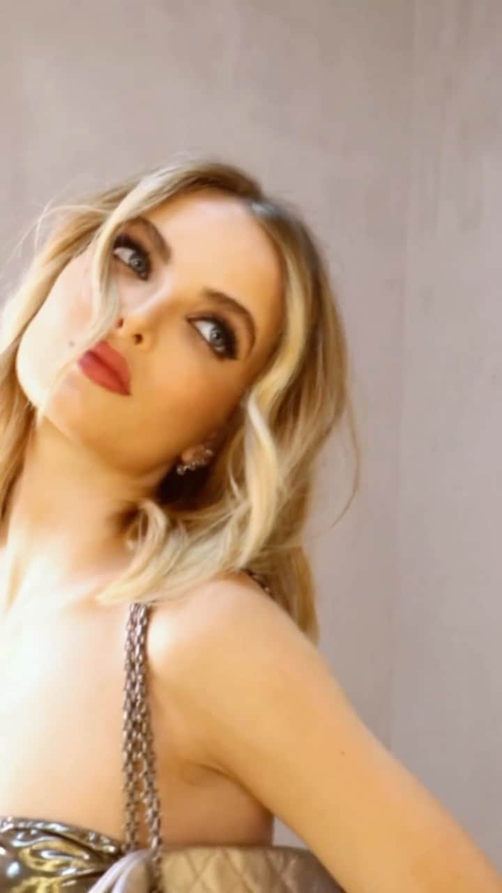 のインスタグラム：「Tinha esquecido mas esse vídeo merece ser postado @samuca_pb vc arrasa 💋💋」