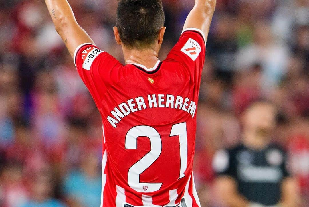 アンデル・エレーラさんのインスタグラム写真 - (アンデル・エレーラInstagram)「🔴⚪️ +3 at home」10月7日 18時55分 - anderherrera