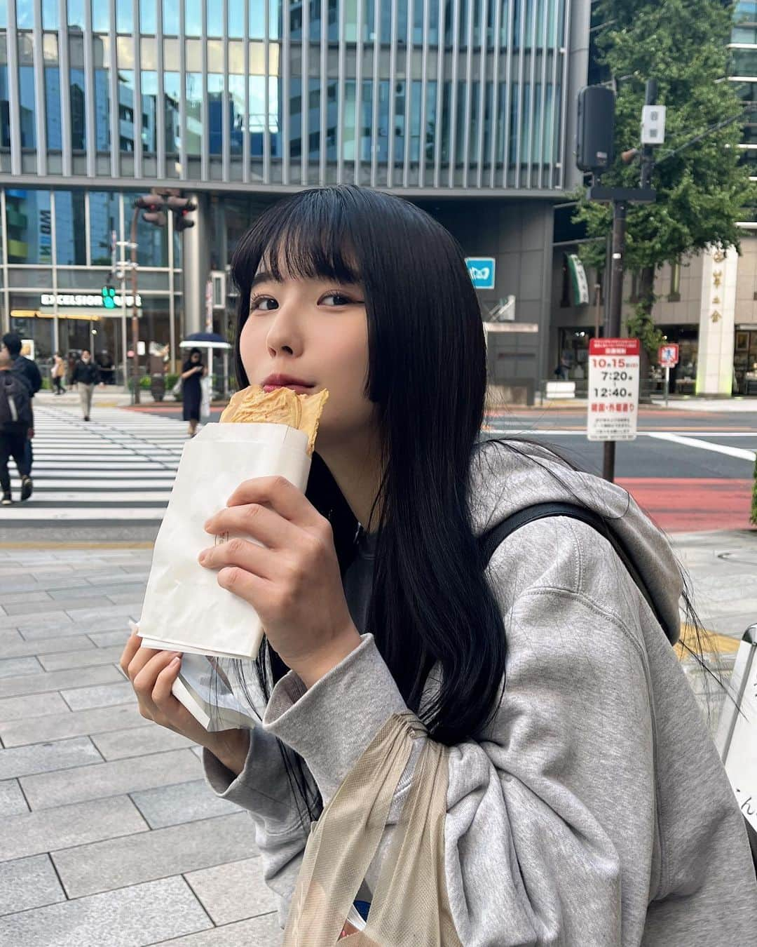 森嶋あんりさんのインスタグラム写真 - (森嶋あんりInstagram)「ライブ終わりにたい焼き買って食べた✋( ¨̮ 🤚✋( ¨̮ 🤚✋( ¨̮ 🤚」10月7日 18時58分 - an_chuu122