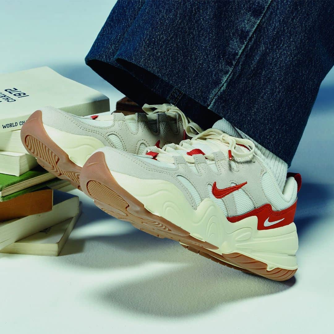 ABC-MART Grand Stageさんのインスタグラム写真 - (ABC-MART Grand StageInstagram)「・ 【NIKE CAMPUS PACK】  可能性しかない未来へ向けて。 原動力は、内に秘めた自信と強さ。 コーディネートのアクセントはそれぞれの持つ個性。 ライフスタイルに合わせた、思い思いの着こなしで、アイデンティティーを表現できるCAMPUS PACKが登場。   https://gs.abc-mart.net/feature/21695/   #CAMPUSPACK #NIKECAMPUS #abcmart #abcgs #nike #ナイキ」10月7日 18時00分 - abcmart_grandstage