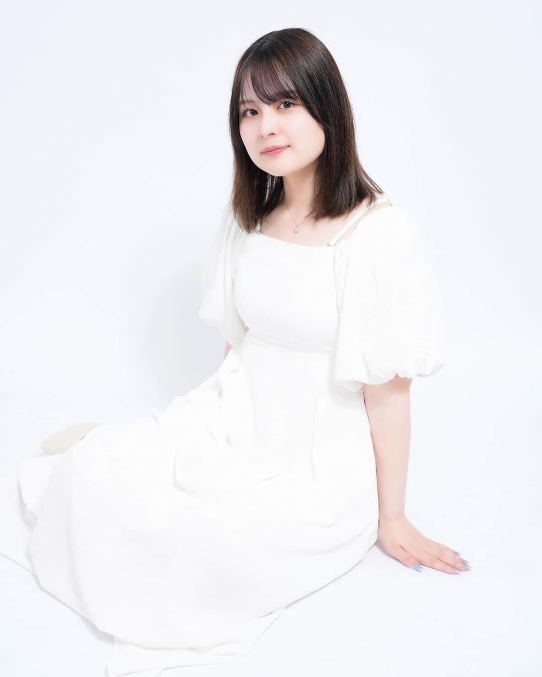 後藤沙梨花のインスタグラム：「ごきげんよう💫 エントリーNo.6 増田百花です♡  ついに最後の投稿です！🥲 最後ということで、今まで撮影していただいた写真をまとめてみました📷♥️  振り返れば、あっという間の4ヶ月、活動を通してたくさんの経験をさせていただきました。 貴重な経験と共にミスのみんなとの思い出がいっぱいです😭  みんなと過ごすことが当たり前だったので、終わってしまうことが悲しい~😭😭  活動が始まってから、私の頭の中の7割はミスコンのことでいっぱいでした。 大変なこともありましたが、なんとか走り切ることが出来て、安心しています😮‍💨  この活動を続けてこれたのは、頼り甲斐ある委員のみんなと、優しいミスのみんな、そして、応援してくれた方々のおかげです！ こんなにも多くの人が私を応援してくれたなんて、本当に嬉しいです（ ; ; ） SNSの投稿にいいねやコメント、毎日投票ありがとうございました🙏🏻♥️  ミスコンを通して関わってくれた皆様、そして活動を見守って応援してくれた皆様、本当に感謝の気持ちでいっぱいです🥲  そして明日！ついにミスコン活動最後の日です！ とても緊張していますが、皆さまにお会いできることを楽しみにしています！🙆🏻‍♀️🩷  #学習院女子大学 #和祭 #gwc #Missgwc2023 #misscontest2023 #ミス和コンテスト #ミスコンテスト　#ミス和 #gakushuinwomenscollege #ミス和コンテスト2023 #ミスコン #春からgwc #学女 #学女ミスコン #ミスコンファイナリスト」