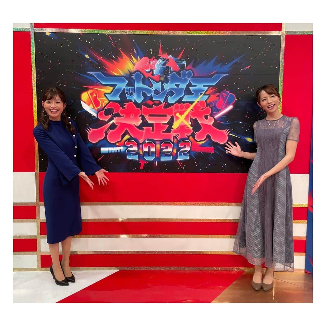 阿部芳美さんのインスタグラム写真 - (阿部芳美Instagram)「今週で産休に入る雅姉ちゃん🤰👶✨  入社してからずっと憧れで、 背中を追い続けている 尊敬する大好きな先輩😌❤️  スポーツ・情報番組・バラエティ・イベントetc.... これまで、同じ現場で仕事をさせてもらう機会が1番多かったと思います🎤🏃  仕事に常にストイック！ 画面には映らないところで、 これ以上ない準備をして 放送に臨む姿を間近で見てきました。 準備の大切さ、いっぱい学びました！📝  「こんな先輩になりたい」と、 私が雅さんを見て思ったように… 後輩達にも大切なことを伝えていきます！⭐️  プライベートでもお世話になりまくり🥹 (懐かしい写真が…笑)  雅さんとランチしたり、夜ご飯に行ったり、 休日にお出かけしたり🚗🍖 結婚式の司会までお願いしちゃいました☺️笑  私生活の色んな話ができる時間も 大好きです！！！🫶🌱  当たり前のように会社で会えていたので なかなか会えなくなることが少し寂しいのですが🥲！  きっとすぐ会えると思うので🍚✨笑 またいっぱいお喋りしてください🤭笑 元気なベビちゃんに会えるのを楽しみに… 雅姉ちゃん！行ってらっしゃい👋🎉  #平山雅 #阿部芳美 #産休 #育休 #中京テレビ」10月7日 18時16分 - yoshimi_abe0410