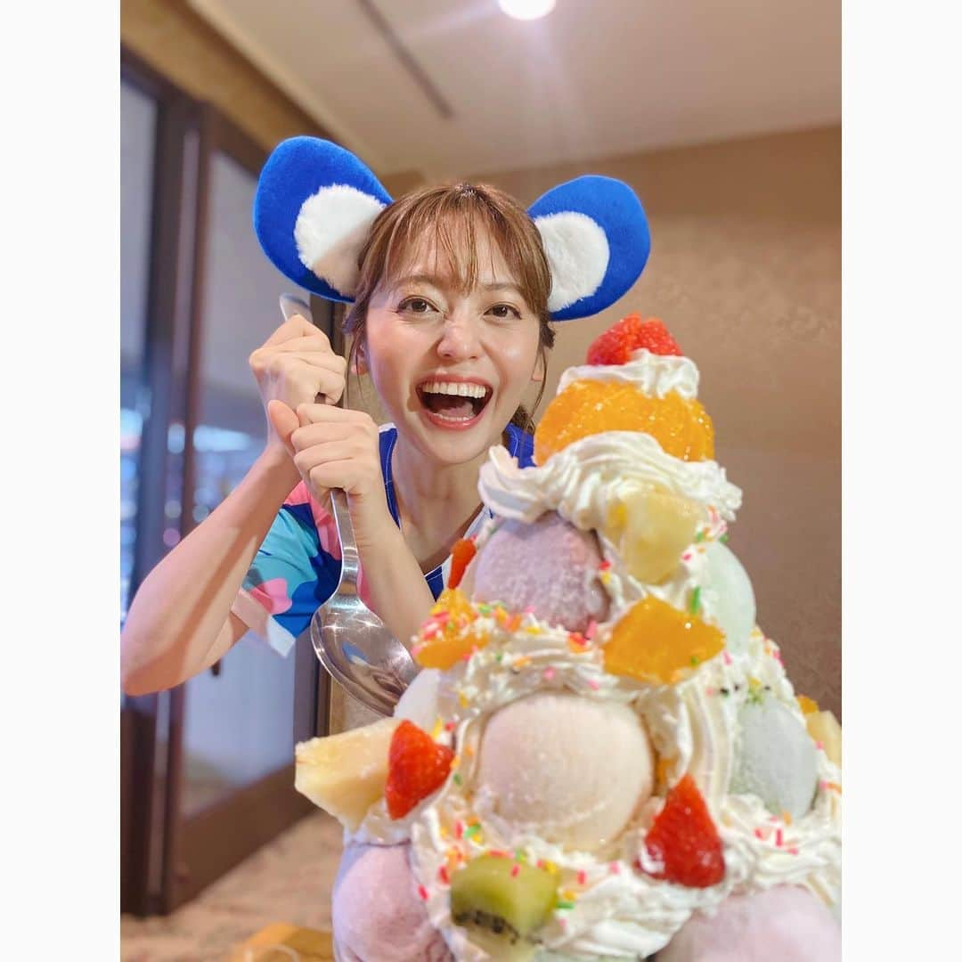 森夏美さんのインスタグラム写真 - (森夏美Instagram)「. バンテリンドームの表💙と裏🤍 調査してきました🫡  おそらく、もう2度と、 足を踏み入れることが出来ないであろう、 あの場所も…🙈🙉🙊  明日のタイチサン！ ぜひご覧ください🙌  #バンテリンドーム #秘密 #調査 #ドラゴンズ #師匠 #井戸田さん  #東海テレビ #アナウンサー #森夏美」10月7日 18時17分 - mori_natsumi0722