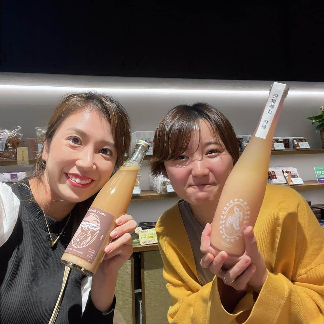 石川奈津紀さんのインスタグラム写真 - (石川奈津紀Instagram)「「酒と煎餅と漬物と」 無事終了しました！ 発案者の柿ピー先輩 @ryudo.tokyo  乗ってくれたそーへーさん @soooheeey  松崎商店さん @matsuzakisenbei  お漬物担当 #銀座若菜 山田さん お酒担当の木花之醸造所 細井さん、柚月ちゃん そしてなにより来てくださったみなさん！ ありがとうございました！ * #酒と煎餅と漬物と 次は、 #酒と煎餅と なんだろう？ #唎酒師アナウンサー  #きき酒師アナウンサー #松崎商店 #木花之醸造所 #ハナグモリ」10月7日 18時12分 - natsukiishikawa1011