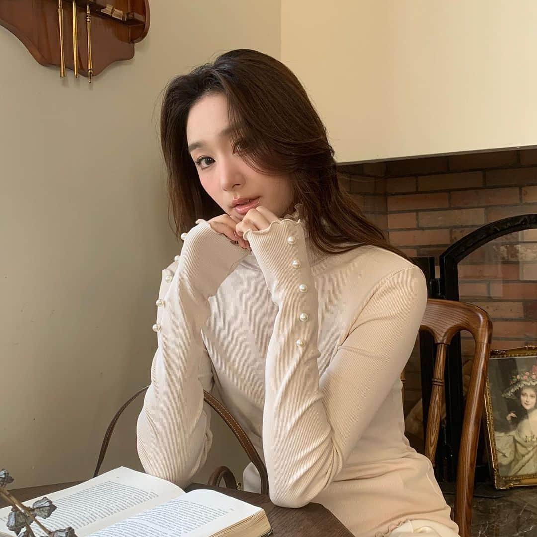 BIRTHDAY BASHさんのインスタグラム写真 - (BIRTHDAY BASHInstagram)「new color BEIGE☕️🤎🤎🤎  生産希望の方は再入荷通知登録して発売お待ちください🍁」10月7日 10時06分 - birthdaybashshop