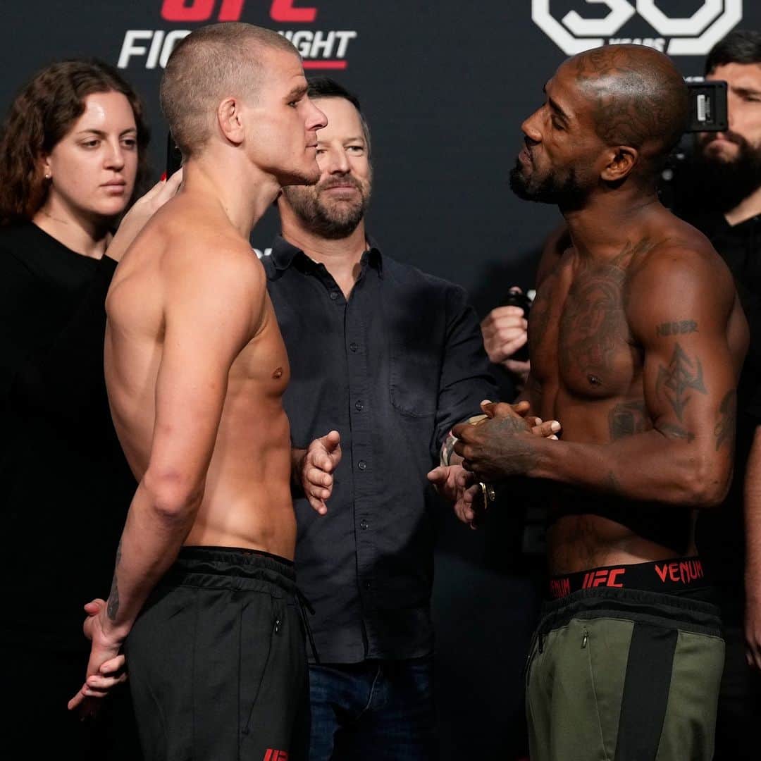 UFCのインスタグラム：「#UFCVegas80 begins TOMORROW  4pmET/1pmPT | LIVE on ESPN+」