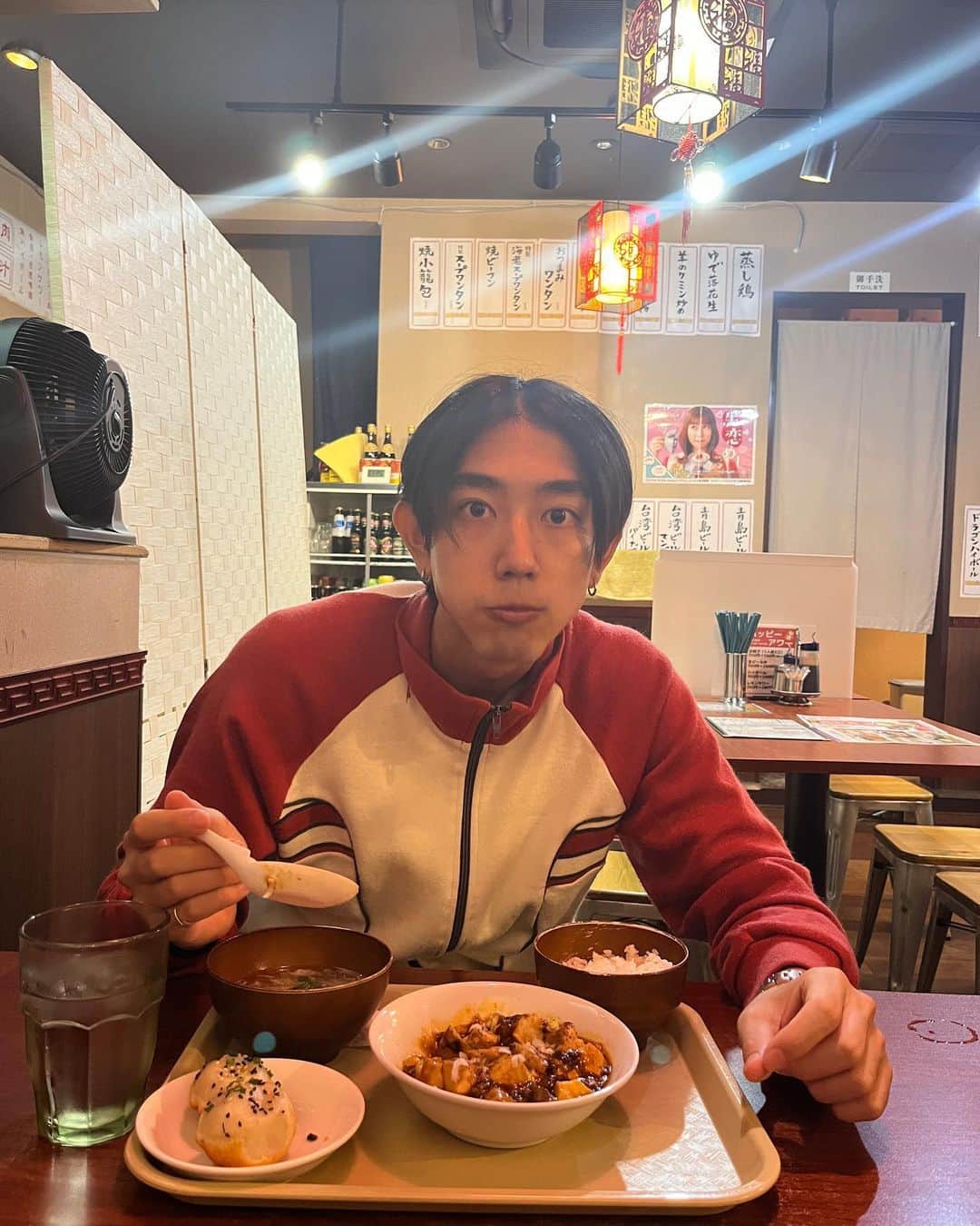きいたのインスタグラム：「この夏もいっぱい食っていっぱい働いていっぱい寝た！ さぁ、秋もいっぱい食っていっぱい働いていっぱい寝る！」