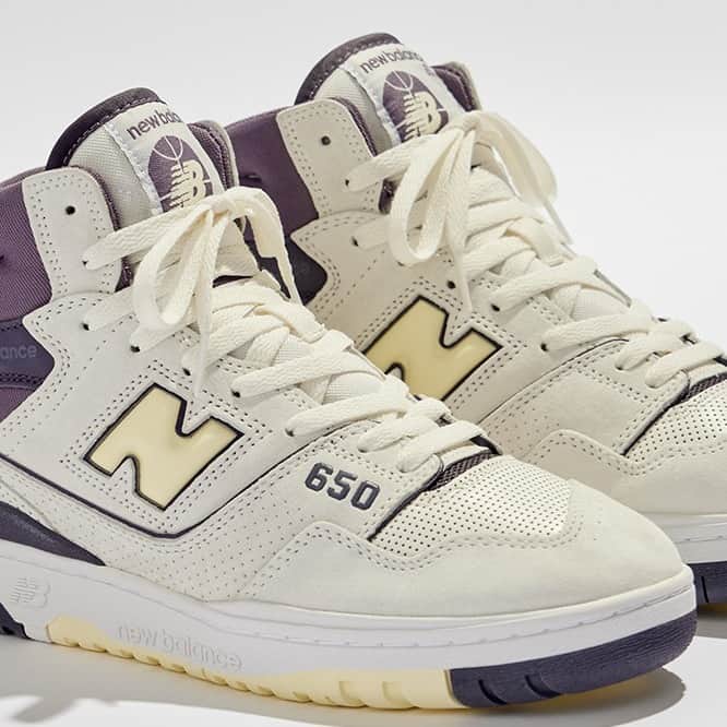 のインスタグラム：「・ ＜10/12　Release＞   NEW BALANCE BB650RVP WHITE/PPL(VP) ￥19,800  1989年に競技者向けバスケットボールシューズとして登場し、一時代を築いた「PRIDE550」のハイカットモデルとしてリローンチした「650R」から80年代後半を彷彿とさせる絶妙なカラーを纏って登場。存在感あるボリュームシルエットにヌバックとパンチングレザーのコンビネーションを採用し、足首まで包み込むフィット感を提供。ぷっくりとしたNロゴやソールユニットのディテールなどレトロ感を現代風にアレンジ。  *店舗によって取り扱いサイズが異なる場合が御座います。  【販売店舗】  ABC-MART GRAND STAGE ONLINE STORE ABC-MART GRAND STAGE GINZA ABC-MART GRAND STAGE 渋谷店 ABC-MART GRAND STAGE HARAJUKU ABC-MART GRAND STAGE 大阪店   #abcmart #abcマート #abcgs #nb #newbalance #ニューバランス #BB650RVP  #BB650 #newbalance_lifestyle」