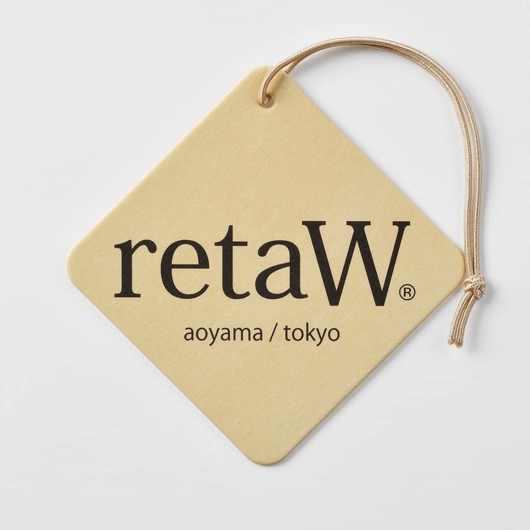 リトゥのインスタグラム：「Fragrance Car Tag LYN*  #retaW #retaWtokyo #retaWstoreHARAJUKU #retaWstoreTSUBAME」