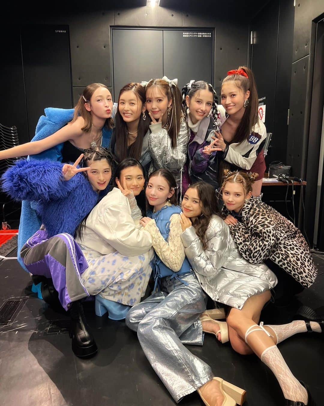 嵐莉菜のインスタグラム：「✨💅💖ViVi最高💖🫶🌟  #vivinight2023」