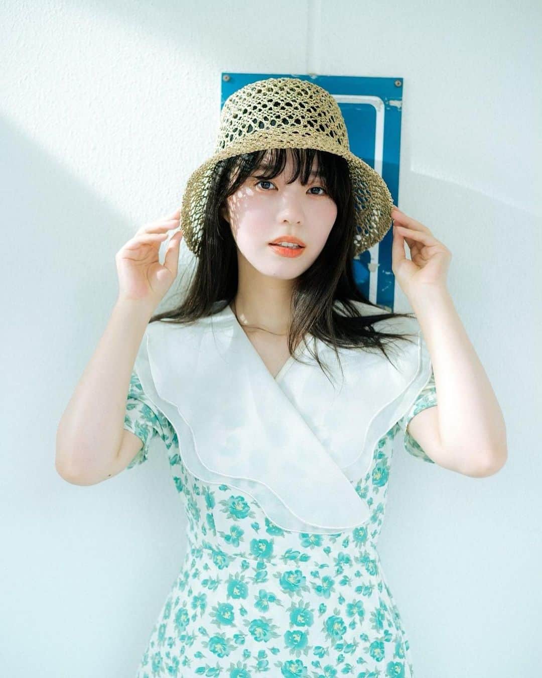 奥野香耶のインスタグラム：「✉️💿🫧🌼 夏が終わりそうでよかった 📷(@kamiaki108 )」