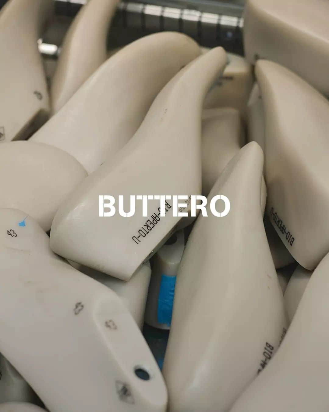 ブッテロのインスタグラム：「Tradition revisited: Discover our new Fall Winter collection on buttero.it.  #Buttero #ButteroFamily」