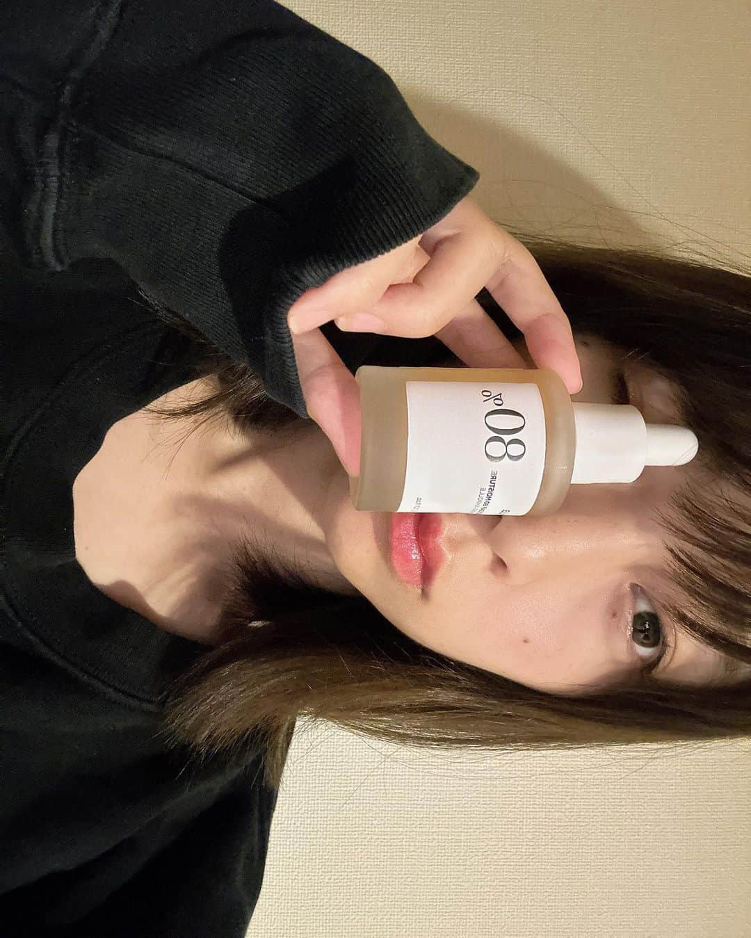花柳のぞみのインスタグラム：「🧴  @qoo10.official からMEGA KITが届いたのでご紹介🤍 使ってみたかったアイテムたちがたくさん☺︎！ ⁡ 気になってた、 anuaのドクダミ80%水分鎮静アンプルも AMUSEのジェルフィットティントも☺︎！ ⁡ ⁡ 購入金額の20%が返ってくるキャンペーン、 20%メガポは本日まで開催中！🚩 ぜひチェックしてみてね✔️ ⁡ #Qoo10MegaKit #Qoo10 #メガポ #PR」