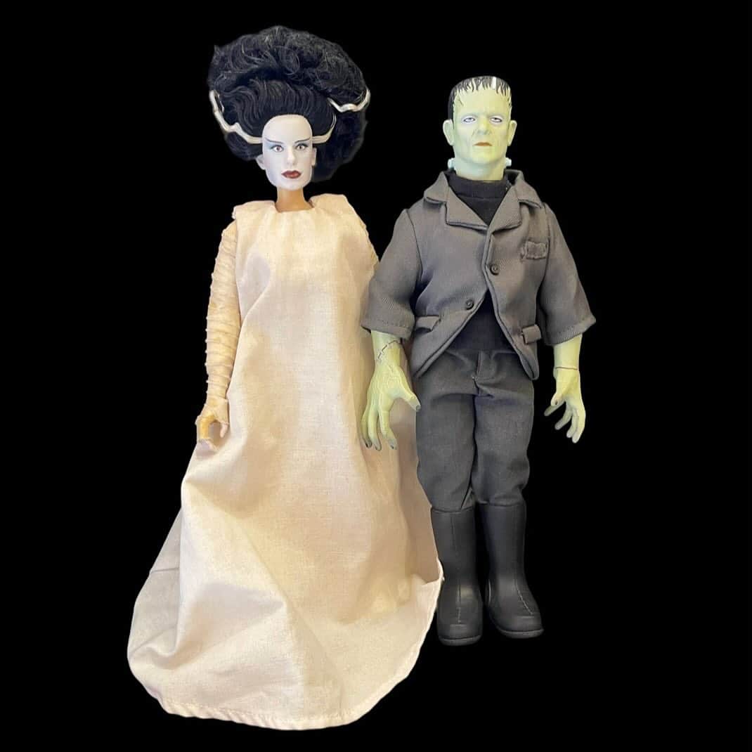 おもちゃやSPIRALのインスタグラム：「1998 Kenner Universal Monsters Frankenstein&The Bride of Frankenstein Doll入荷しました💒  Setになります💚」