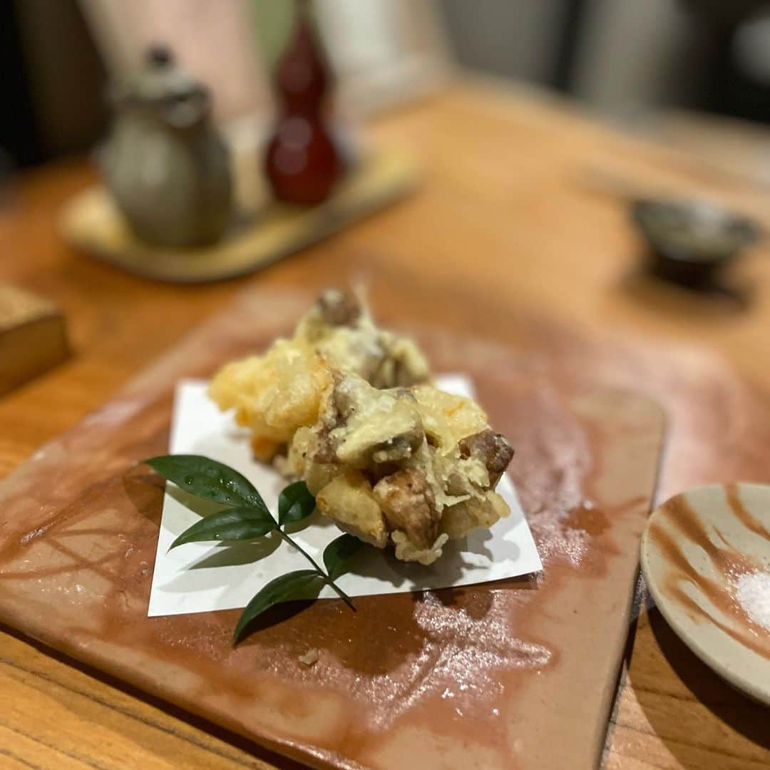 澤辺美香さんのインスタグラム写真 - (澤辺美香Instagram)「美味しいご飯を食べると幸せな気持ちになりますね♡  初めて行かせて頂きましたがどのお料理も全て美味しかったです！ 和食好きな方にはオススメです！  #和食ディナー #谷町九丁目グルメ」10月7日 15時41分 - mikasawabe