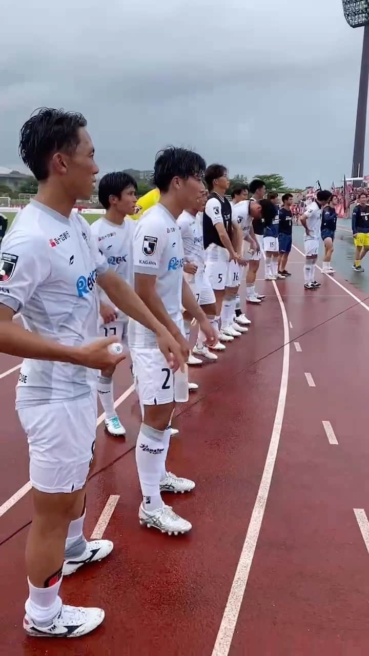 カマタマーレ讃岐のインスタグラム：「🏆明治安田生命J3リーグ第30節 🆚#FC琉球 ⏰試合終了 ⚽️0-1  最後まで点を奪えず敗戦。 これがカマタマーレ讃岐の現在地ですが、ここから讃岐の全員で、もっと上へ行きましょう。 遠い沖縄やDAZNでの応援ありがとうございました。  10/15ガイナーレ鳥取戦チケット販売中🎟️ jleague-ticket.jp/club/km/」