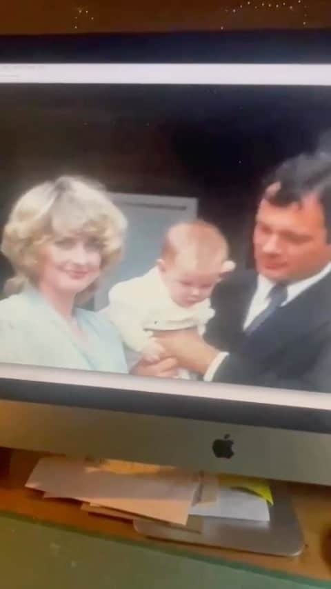 アレクサンドラ・フェルステッドのインスタグラム：「A little video I’ve never seen before of my Mummy & Daddy that’s been sent on our family group of my brothers christening. So special 🤍   How much does mummy look like Lady Diana?? … and a very handsome Papa 🫶🏼🫶🏼🙏🏼」